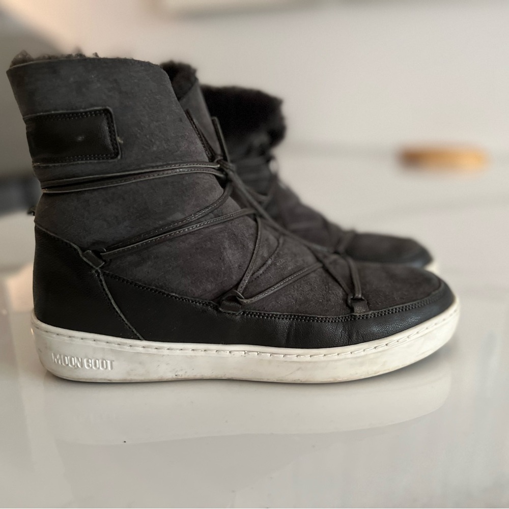 Authentic Moon boot - Picture 7 of 10